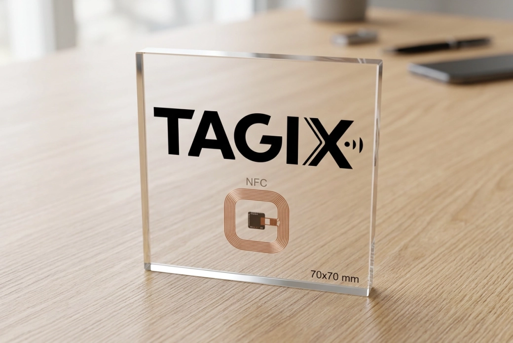 Plaque NFC Plexiglass 70x70 mm